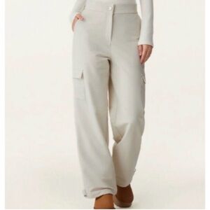 OGL Wide-Leg fleece lines Cargo Pants